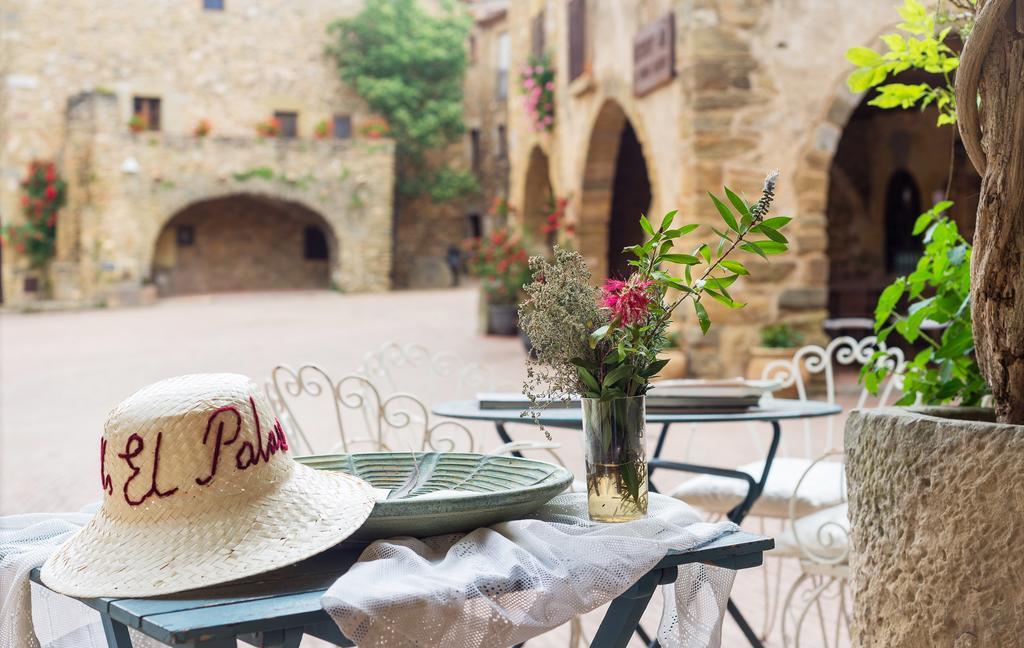 فندق El Palauet De Monells - Adults Only المظهر الخارجي الصورة